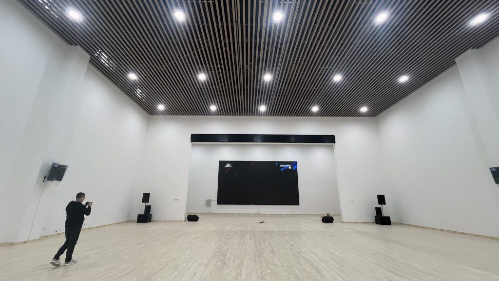 青岛石化文体中心插图