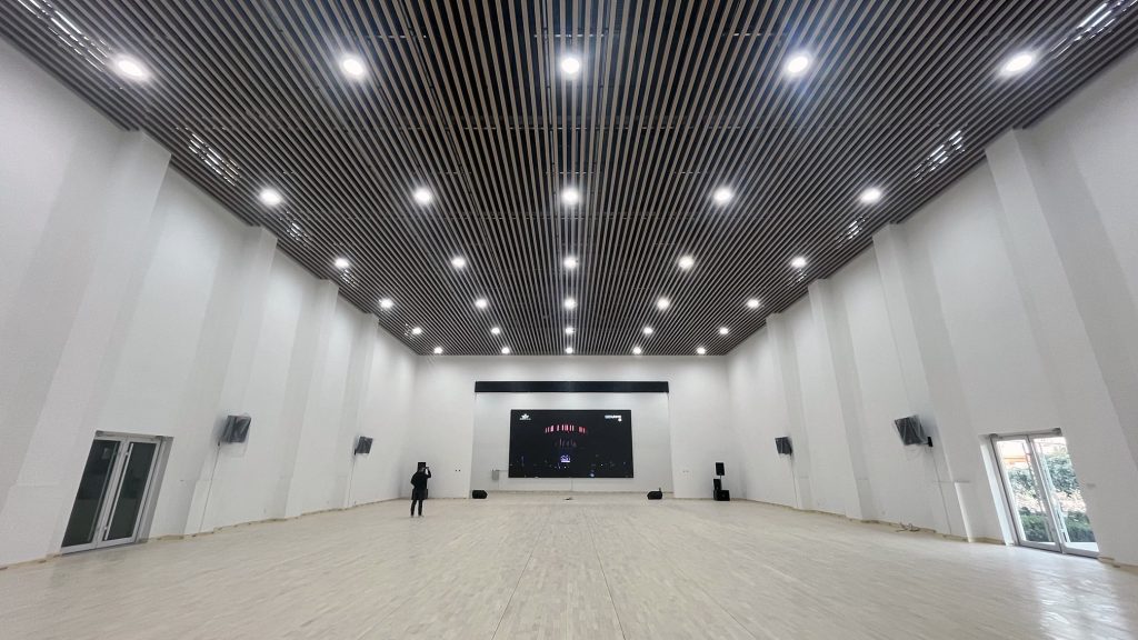 青岛石化文体中心插图2